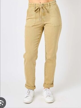 Judy Blue High Waist Garment Dyed Khaki Cuffed Jogger Denim Jeans Size 13/31